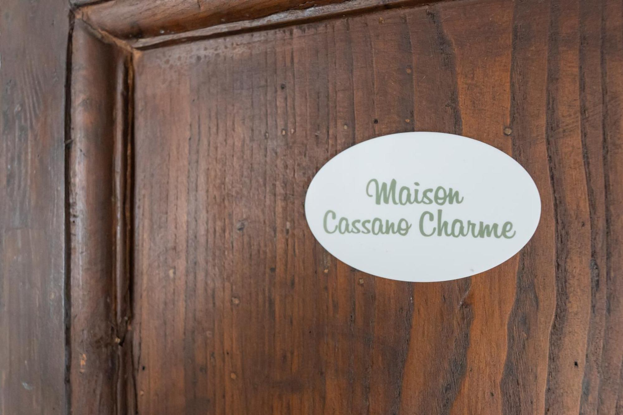Maison Cassano Charme Apartment เนเปิลส์ ภายนอก รูปภาพ