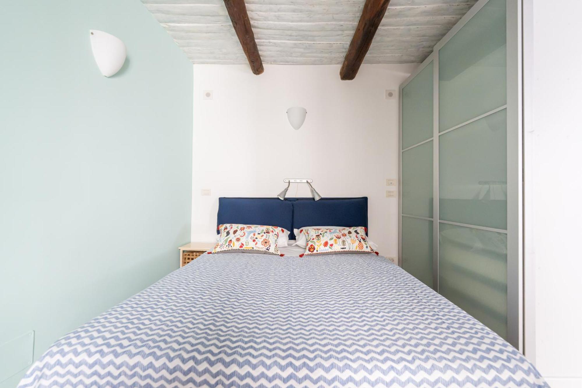 Maison Cassano Charme Apartment เนเปิลส์ ภายนอก รูปภาพ